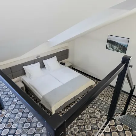 Piwnica Rycerska Kety Apartment